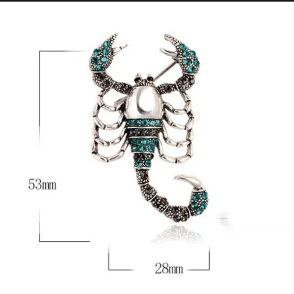 Scorpion Brooch with Green and Silver Accents - Picture 3 of 5